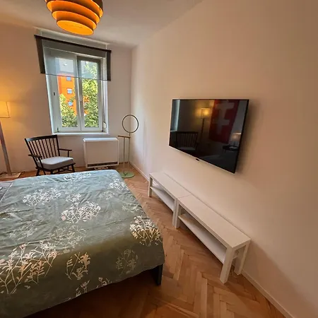 8 Josef 3rd Floor 44 M2 Грац